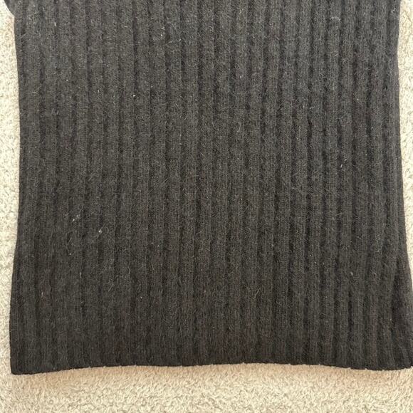 Cache Small Wool Blend Knit Turtle Neck‎ Sleeveless Top Sequins Embroidered - Picture 9 of 9